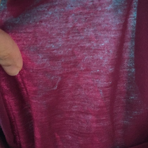 GAP long sleeve wine top - Picture 7 of 7